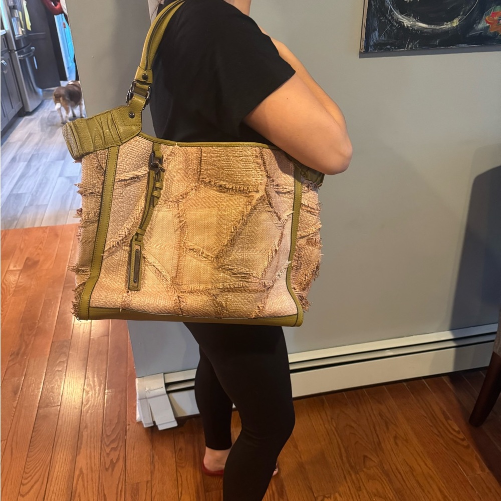 NWT Burberry tote bag